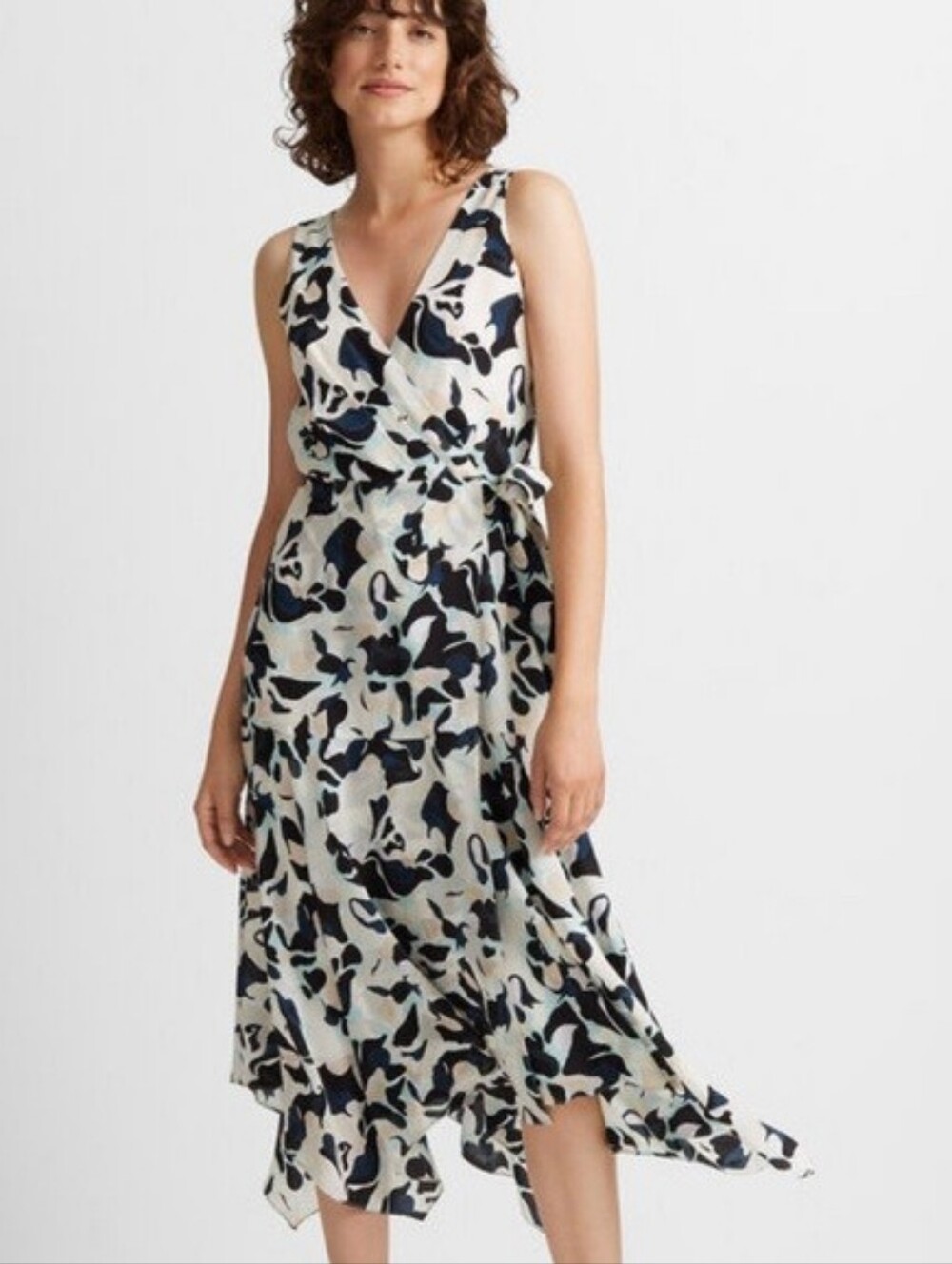 Club Monaco Navy and Cream Floral Wrap High-Low Dress 100% Silk